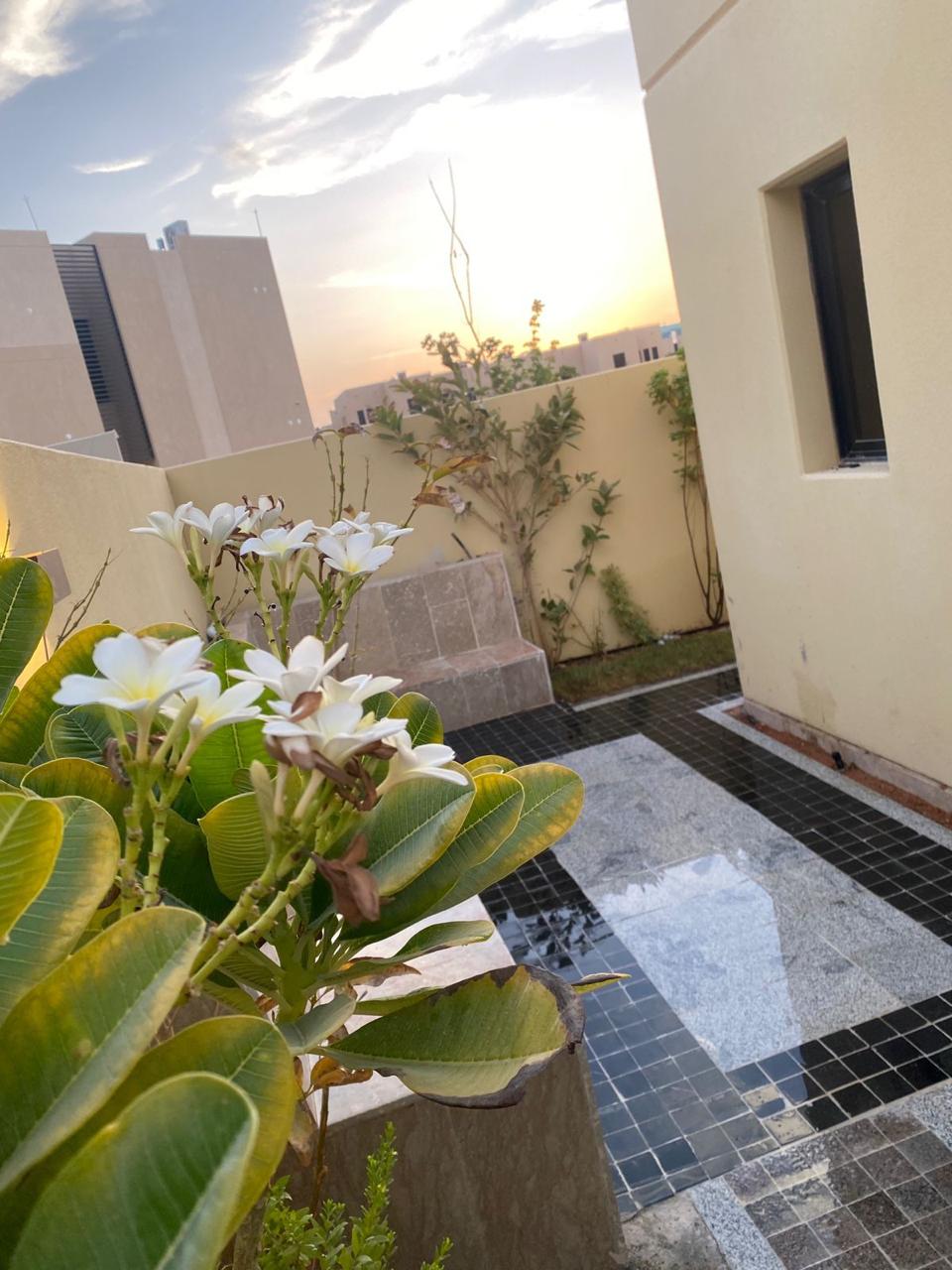 🏰 **Modern Luxury Villa | Sidra District – Roshn**   ✨ *Contemporary Design Blending Elegance, Functionality & Sustainability*  